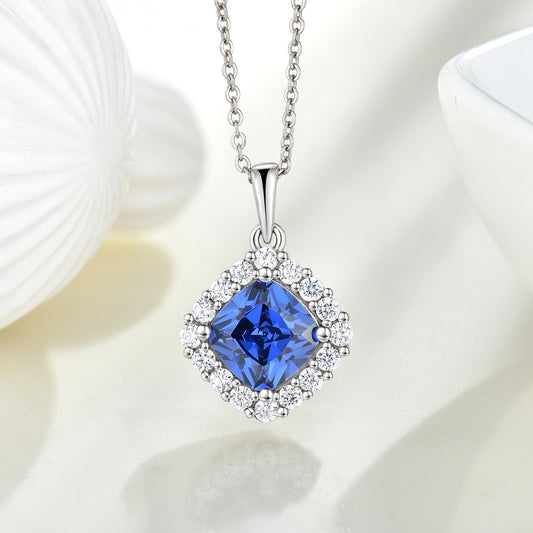 Gemellia luxury high-end feeling necklace